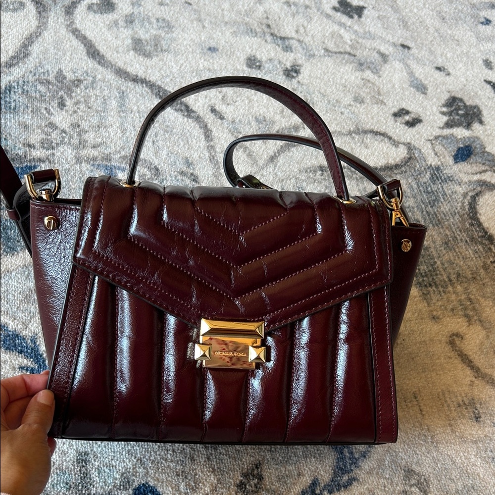 Michael kors Elegant Burgundy Leather Handbag